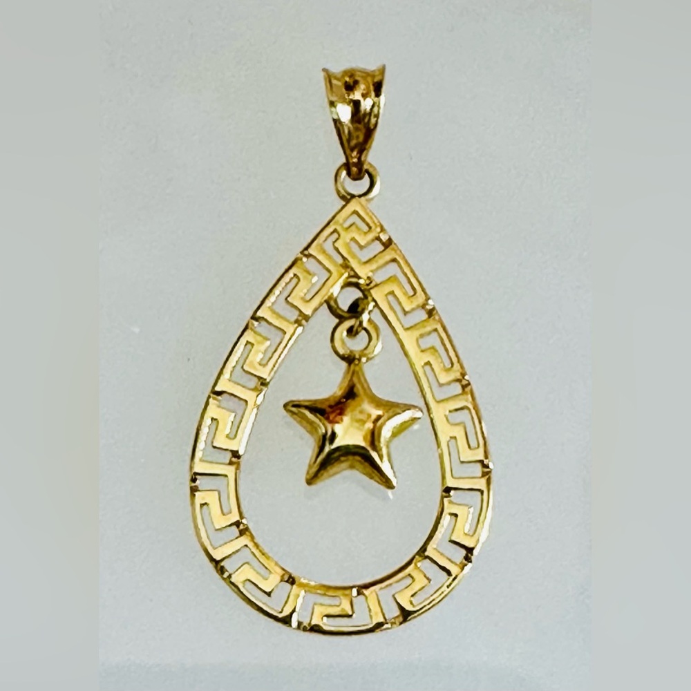 Star Pendant. 💛 Real 18(18k) Karat Solid Gold Jewelry